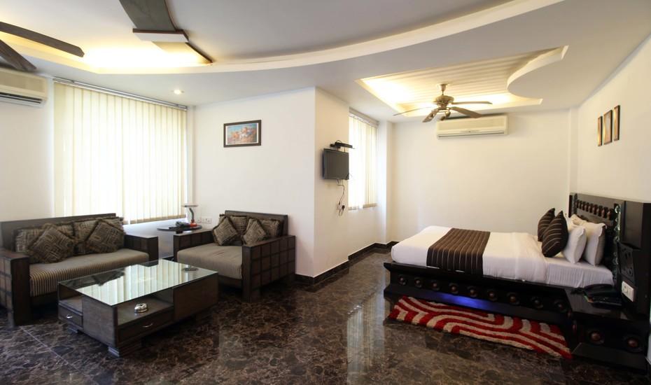 Hotel New Walnut Castle Paharganj Εξωτερικό φωτογραφία